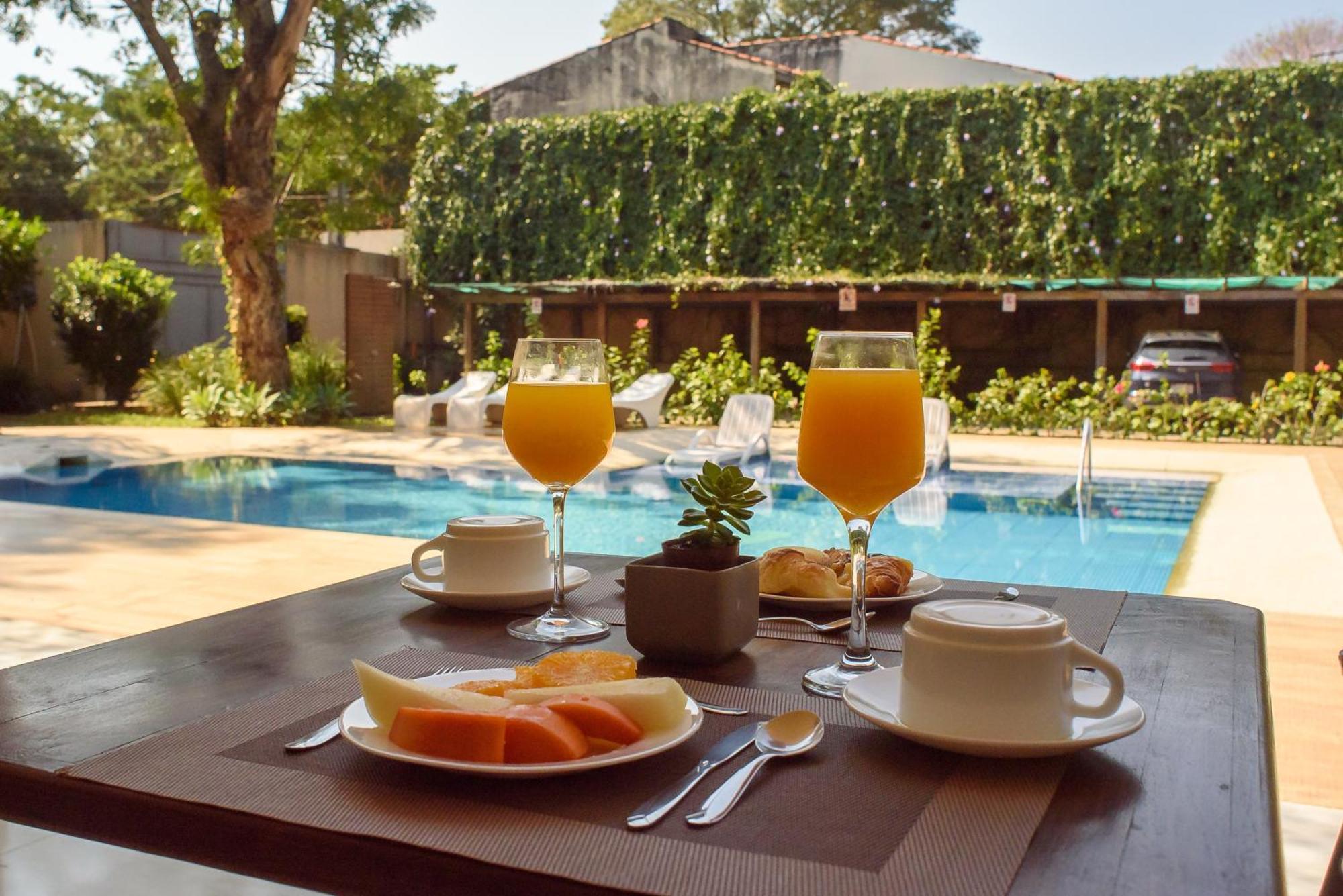 Andares Del Agua Aparthotel Asuncion Ngoại thất bức ảnh